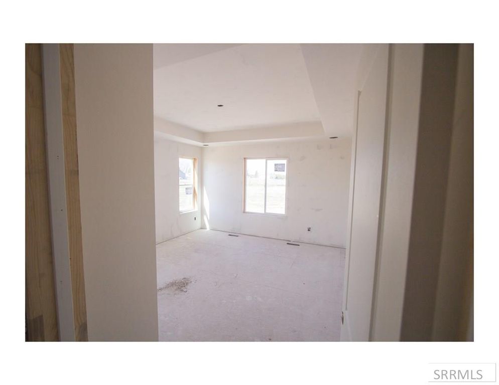 Image 10 of property listing at 3915 E 47th North, Rigby, ID 83442