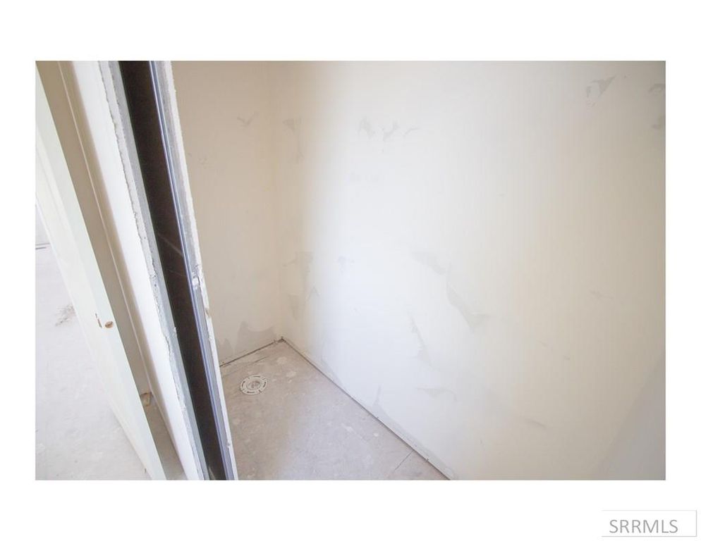 Image 15 of property listing at 3915 E 47th North, Rigby, ID 83442