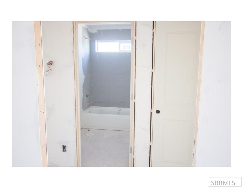 Image 18 of property listing at 3915 E 47th North, Rigby, ID 83442