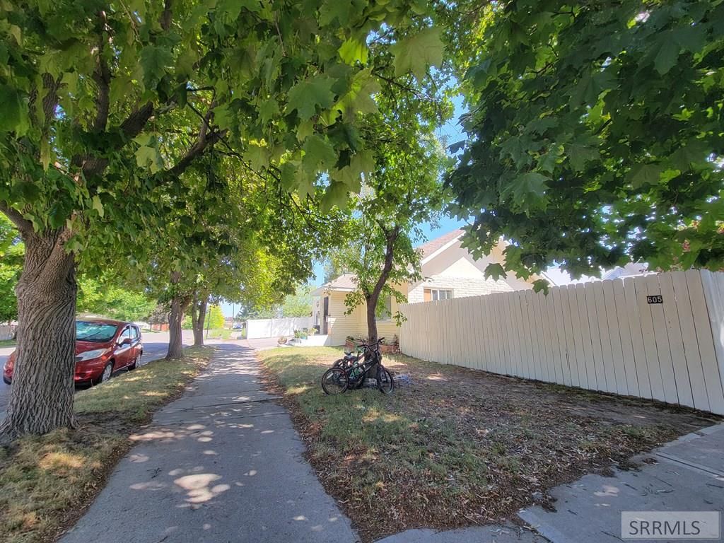 Image 35 of property listing at 605 10th Street, Idaho Falls, ID 83404