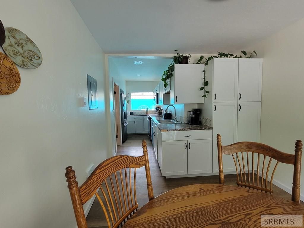 Image 6 of property listing at 605 10th Street, Idaho Falls, ID 83404