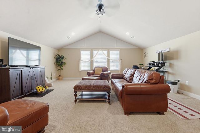 22575 WILLINGTON SQ, Ashburn, VA 20148