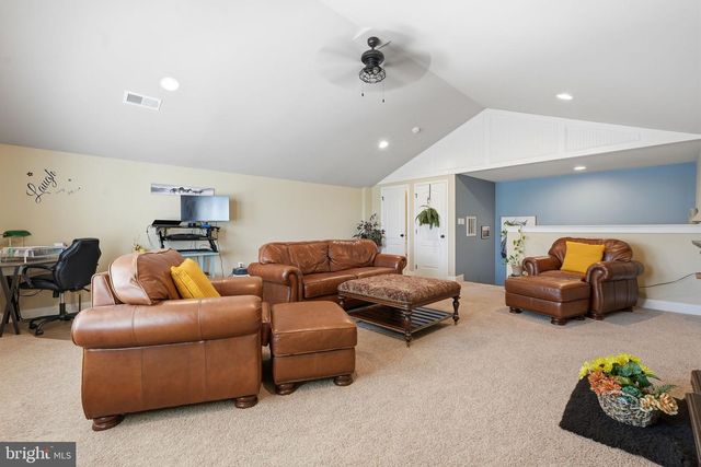 22575 WILLINGTON SQ, Ashburn, VA 20148