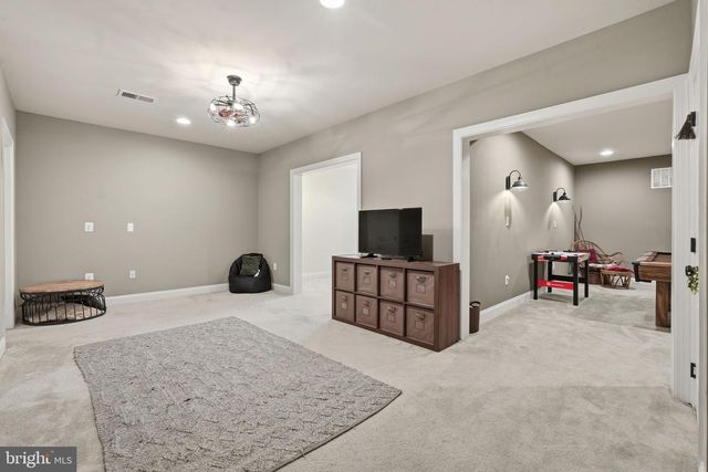 22575 WILLINGTON SQ, Ashburn, VA 20148