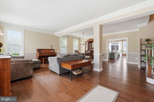 22575 WILLINGTON SQ, Ashburn, VA 20148