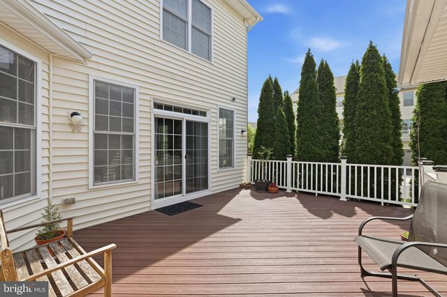 22575 WILLINGTON SQ, Ashburn, VA 20148