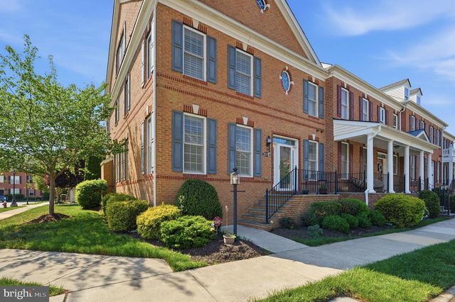 22575 WILLINGTON SQ, Ashburn, VA 20148