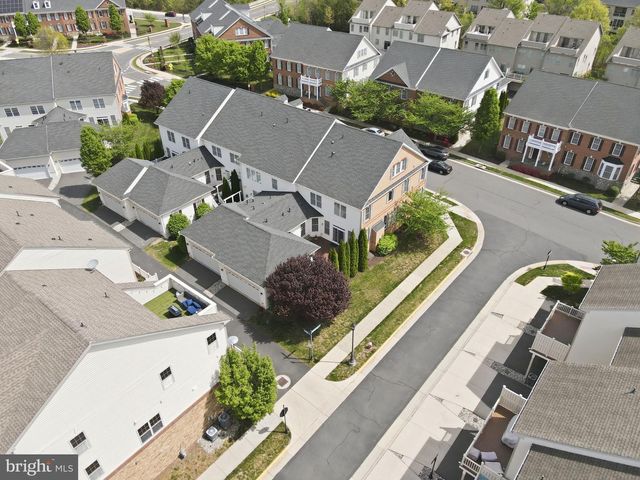 22575 WILLINGTON SQ, Ashburn, VA 20148