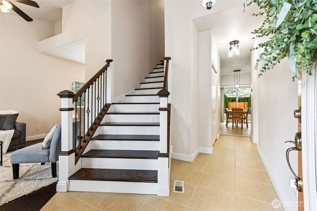 1919 Pear Street NE, Olympia, WA 98506