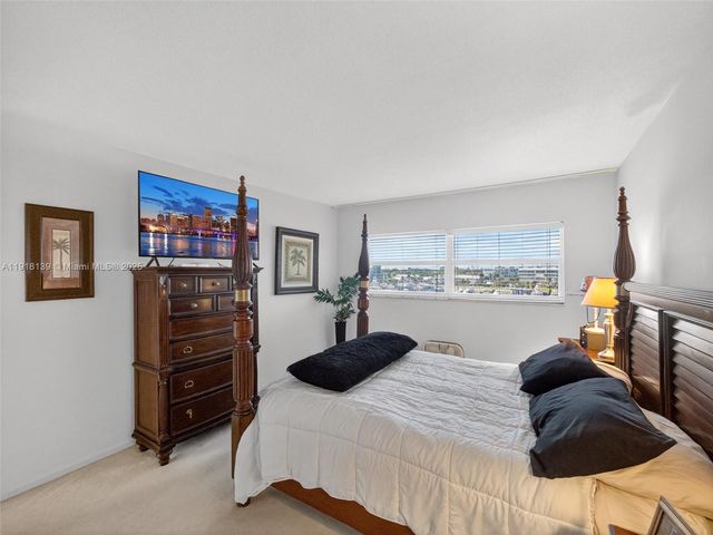 21 E Yacht Club Dr 505, North Palm Beach, FL 33408