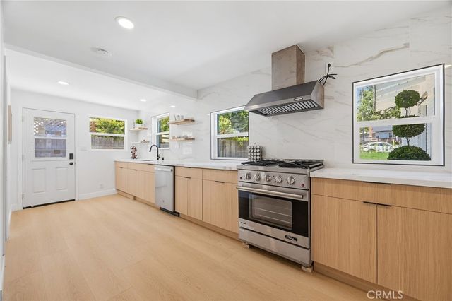 1280 E Woodbury, Pasadena, CA 91104