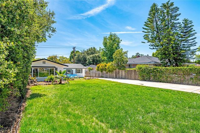 1280 E Woodbury, Pasadena, CA 91104