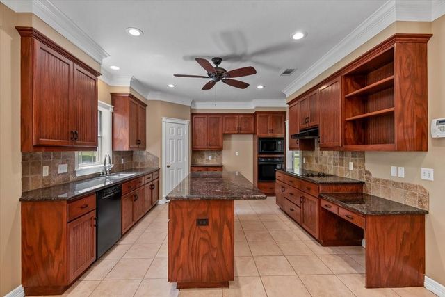 13771 Alacia Court, College Station, TX 77845