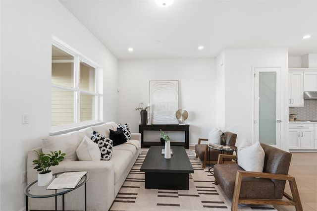 9168 SINATRA LANE, Orlando, FL 32827