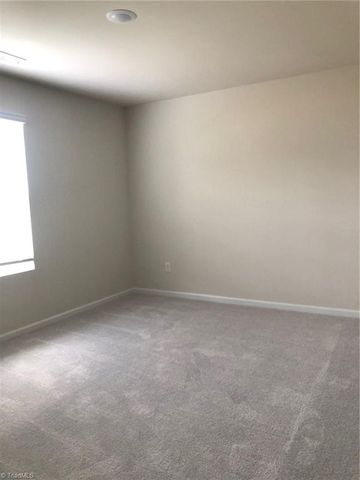 6022 Wren Drive, Kernersville, NC 27284