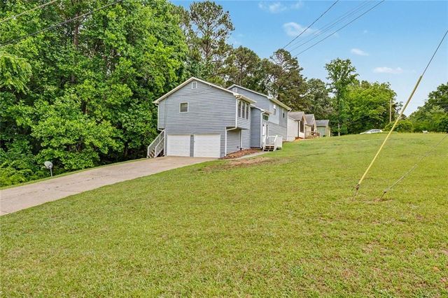 2850 Emerald Lane, Acworth, GA 30102