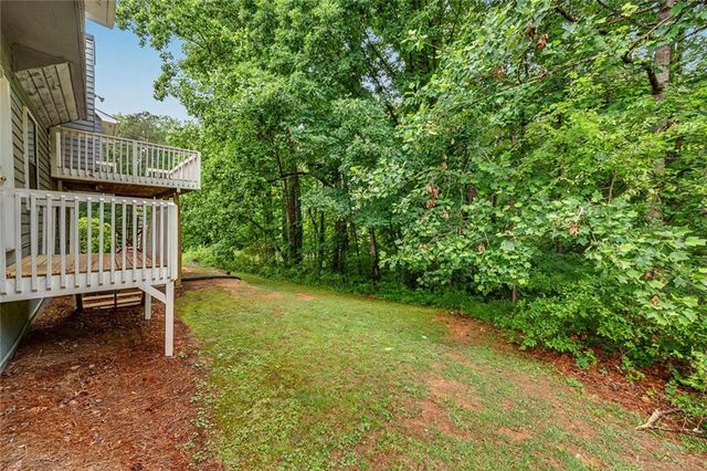 2850 Emerald Lane, Acworth, GA 30102