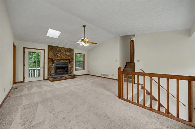 2850 Emerald Lane, Acworth, GA 30102