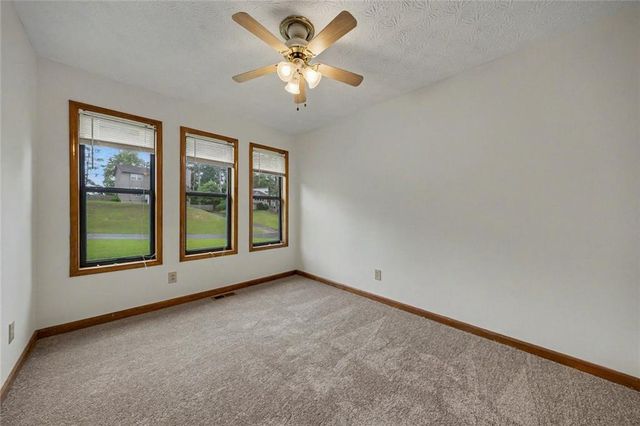 2850 Emerald Lane, Acworth, GA 30102