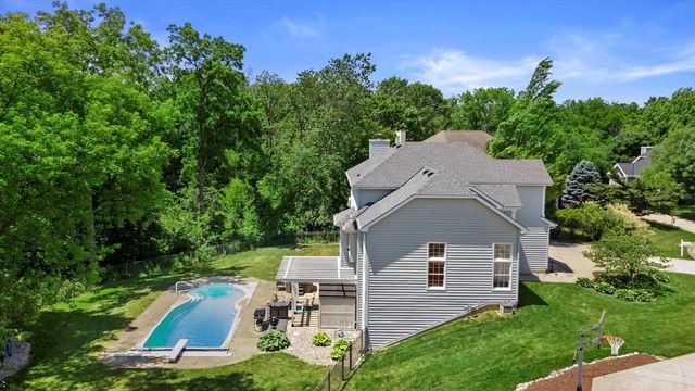 2705 Bartels DRIVE, Mount Pleasant, WI 53406