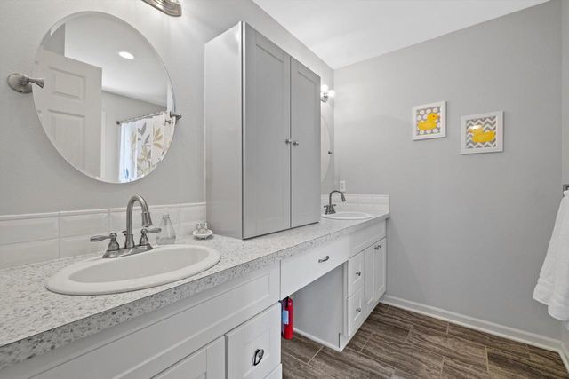 2705 Bartels DRIVE, Mount Pleasant, WI 53406