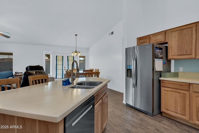 3889 E MEADOW LAND Drive, San Tan Valley, AZ 85140