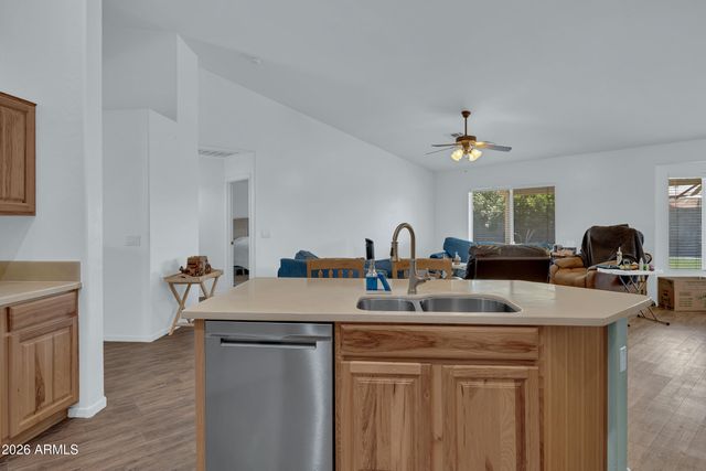 3889 E MEADOW LAND Drive, San Tan Valley, AZ 85140