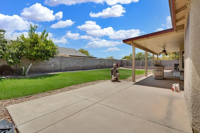 3889 E MEADOW LAND Drive, San Tan Valley, AZ 85140
