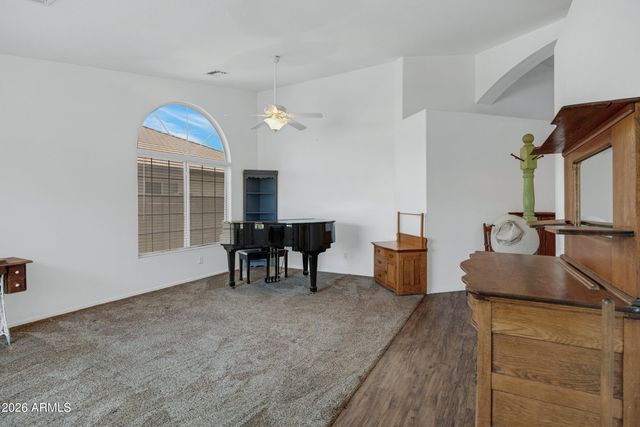 3889 E MEADOW LAND Drive, San Tan Valley, AZ 85140