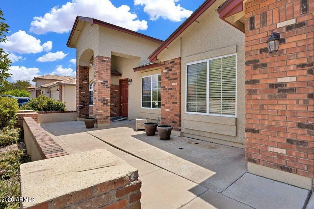 3889 E MEADOW LAND Drive, San Tan Valley, AZ 85140 — photo 4