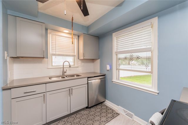 4042 Ellison Road, South Euclid, OH 44121