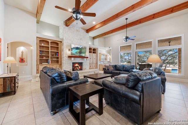 415 Redland, Spring Branch, TX 78070