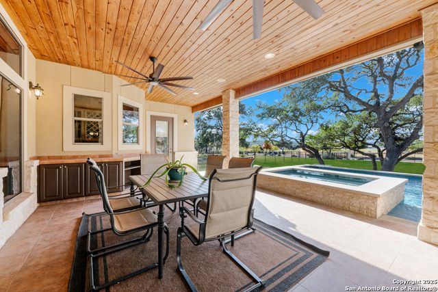 415 Redland, Spring Branch, TX 78070