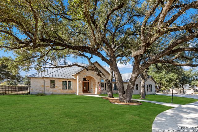 415 Redland, Spring Branch, TX 78070