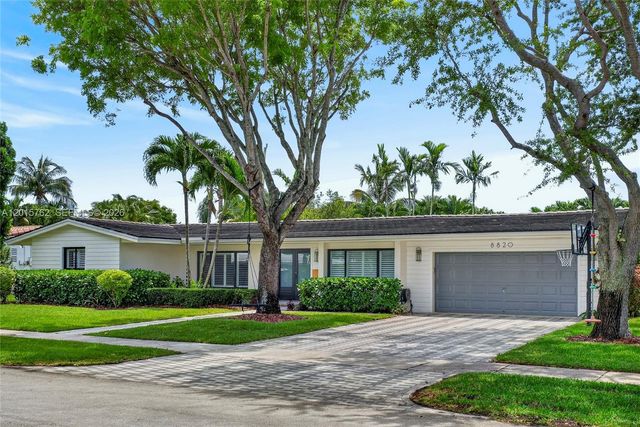 8820 SW 85th Ter, Miami, FL 33173