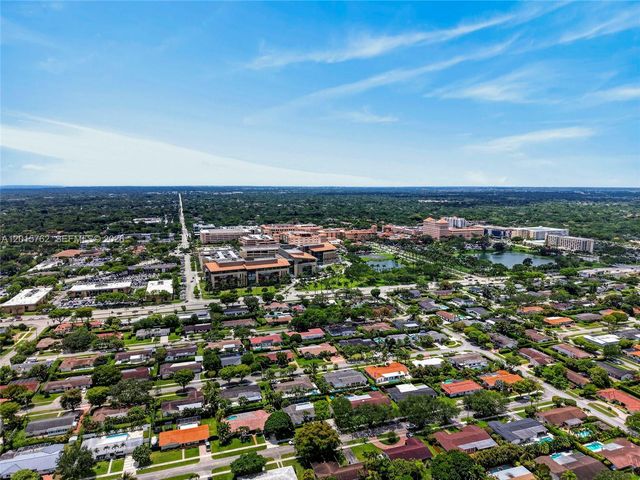 8820 SW 85th Ter, Miami, FL 33173