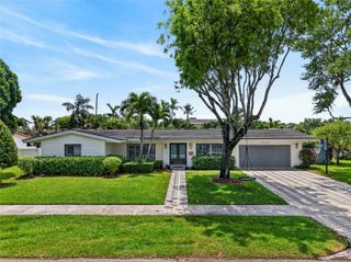 8820 SW 85th Ter, Miami, FL 33173