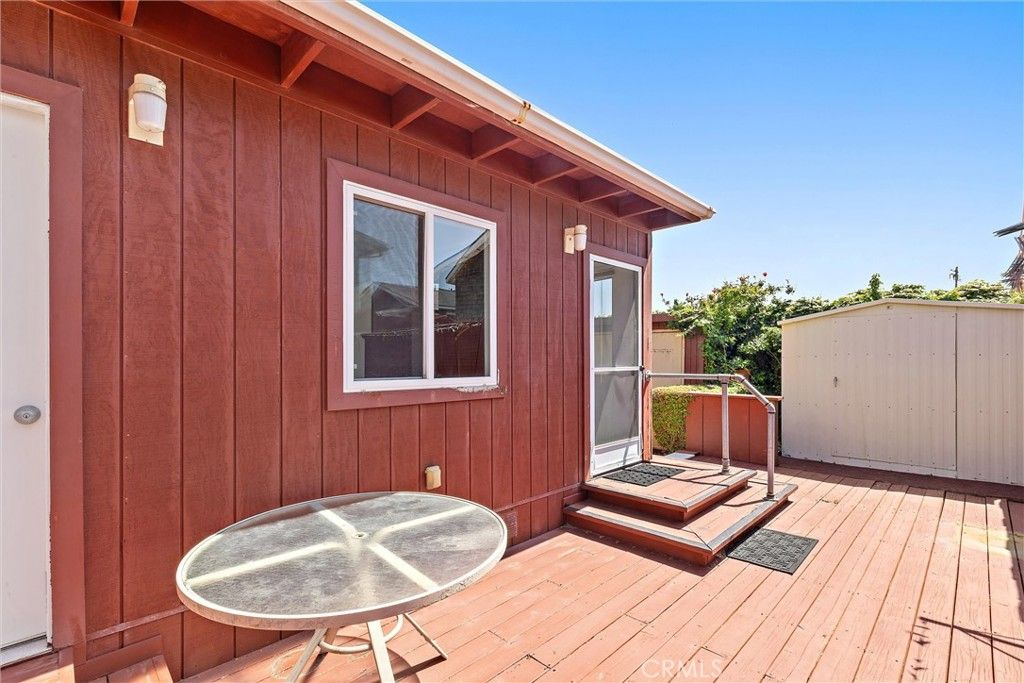Image 22 of property listing at 21 12th Street, Cayucos, CA 93430