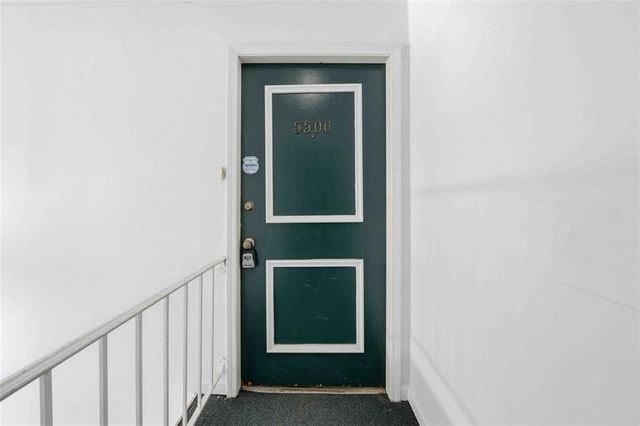 5506 Kingsport Drive, Atlanta, GA 30342