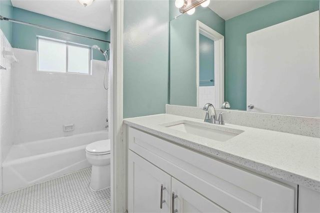 5506 Kingsport Drive, Atlanta, GA 30342