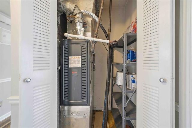 5506 Kingsport Drive, Atlanta, GA 30342