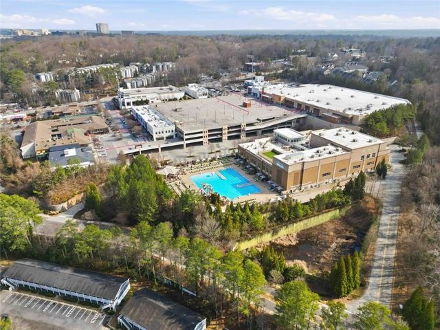 5506 Kingsport Drive, Atlanta, GA 30342