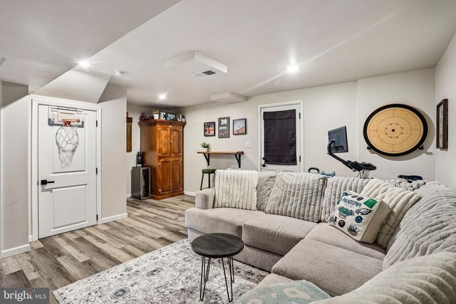 41 BURR ST, Williamstown, NJ 08094