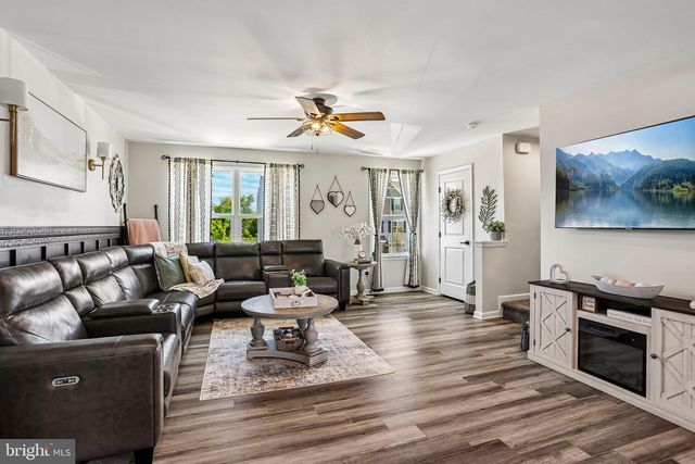 41 BURR ST, Williamstown, NJ 08094