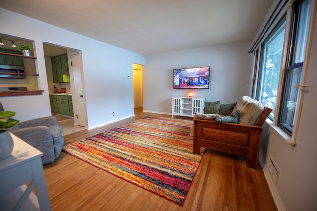 1705 Lark Avenue, Maplewood, MN 55109