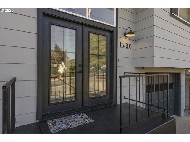 1290 Se MADRONA Ave, Salem, OR 97302