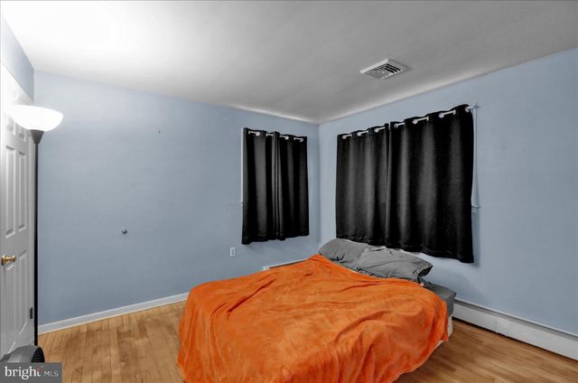 72 MOUNTAIN BLVD, Wernersville, PA 19565