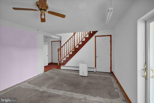 72 MOUNTAIN BLVD, Wernersville, PA 19565