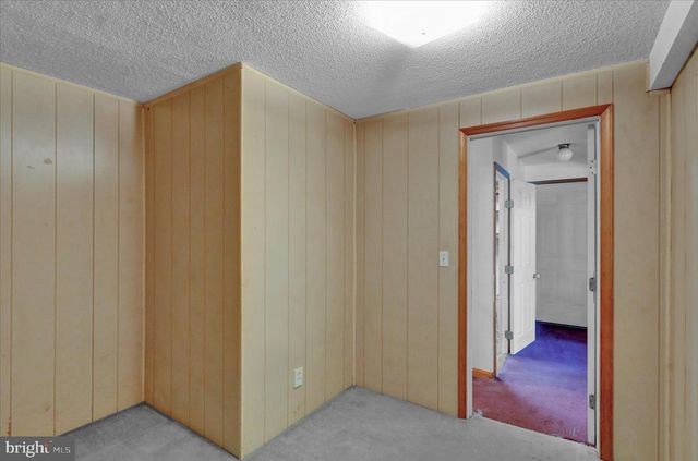 72 MOUNTAIN BLVD, Wernersville, PA 19565