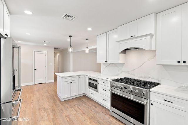 29 Centerville Road, Holmdel, NJ 07733